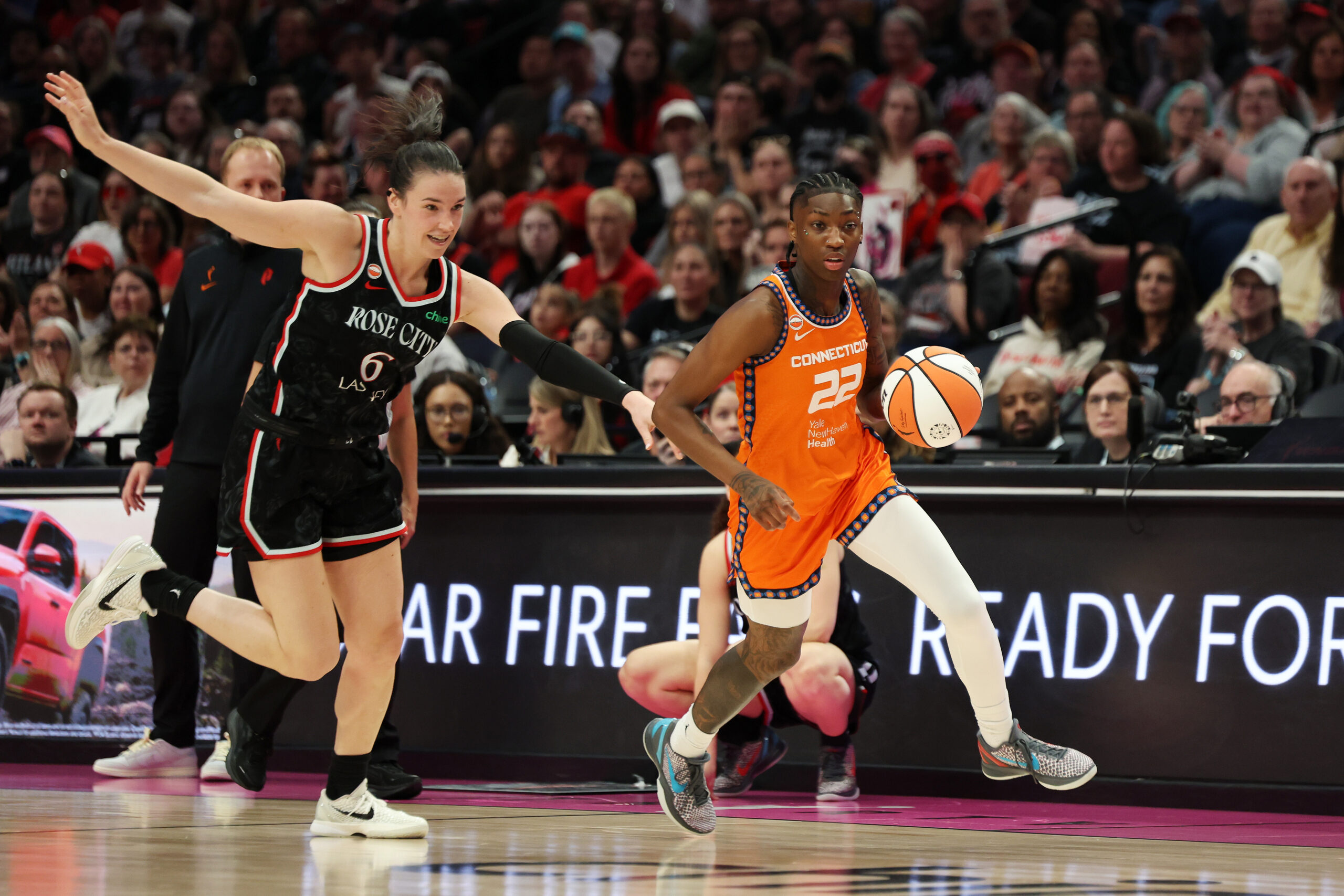 Sun Loses Steam in Fourth Quarter, Falls 71-61